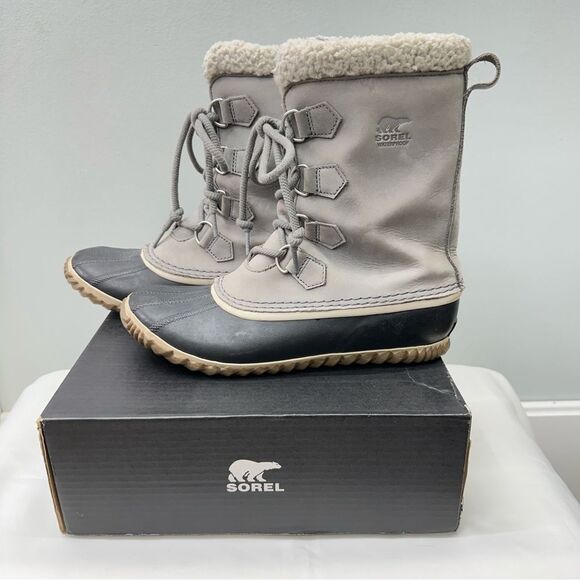 Sorel grey caribou slim winter boots women's 10.5 light wear as shown. - Picture 1 of 7